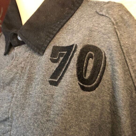 Old Navy Dk Gray Pullover Collared Shirt- XL - Picture 5 of 8